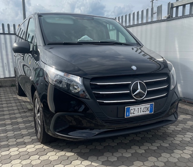 MERCEDES CLASSE V *8 POSTI*