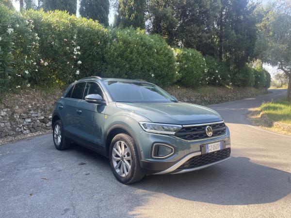 NEW T-ROC AUTOMATICO