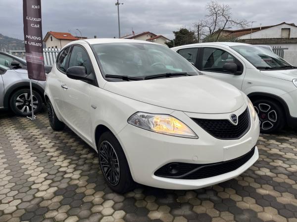 LANCIA YPSLON