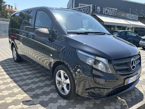 MERCEDES VITO *9 POSTI*